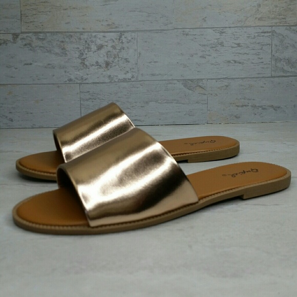 SALE!!! Slip-on Slide Sandal Rose Gold NEW - Picture 5 of 6